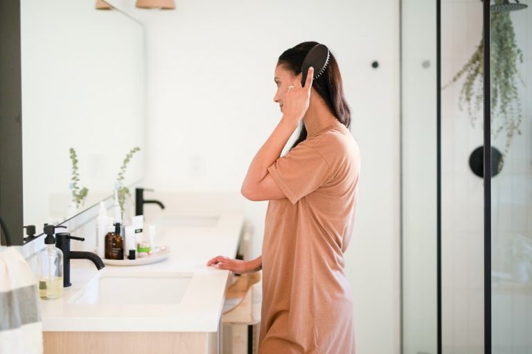 A Master Stylist Shares the 20 Best Shampoos and Conditioners for Hair Growth