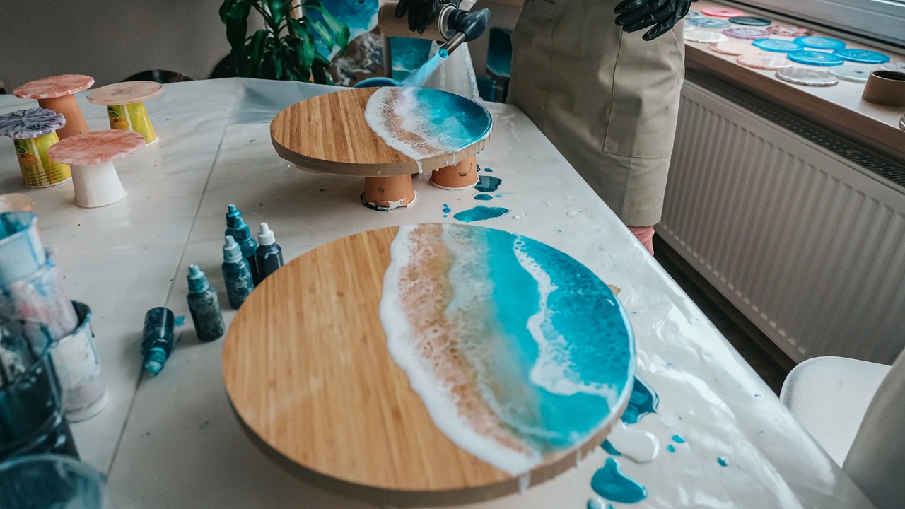 Why Bond Craftor Table Top Epoxy Is the Best Choice for DIY Projects